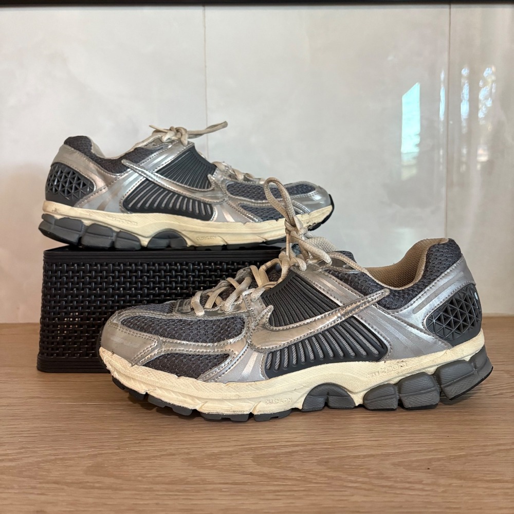 Nike Zoom Vomero 5 Iron Grey/Chrome IM3486-001 Men Size 10